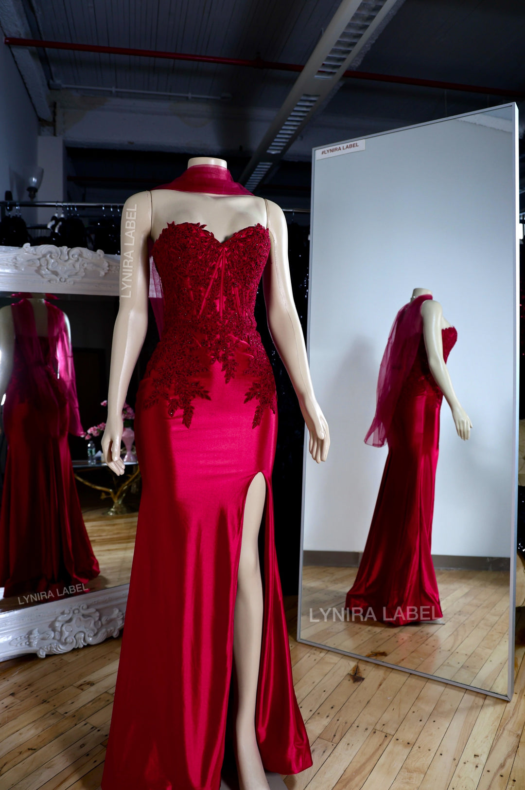 The Eva Sweetheart Gown