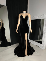 The CHELSEA Velvet Gown