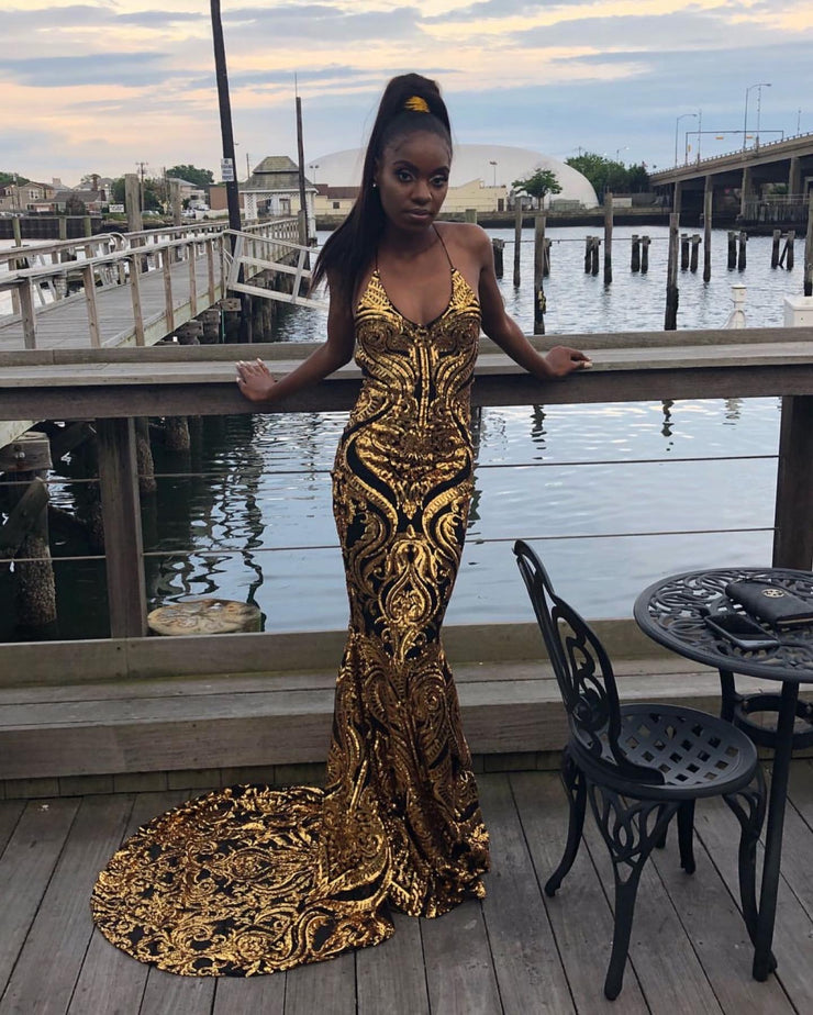 The AALIYAH Sequins Gown