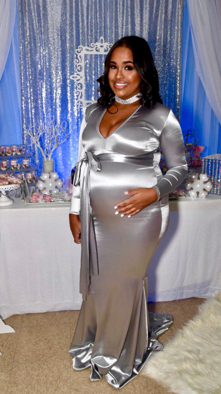 The JAYCE Maternity Satin Gown (121949585414)